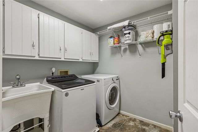 212 Cumberland Drive, Seven Fields Boro, PA 16046