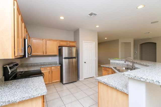 21325 E CALLE DE FLORES --, Queen Creek, AZ 85142