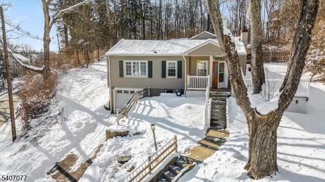 16 High St, Blairstown Twp., NJ 07825