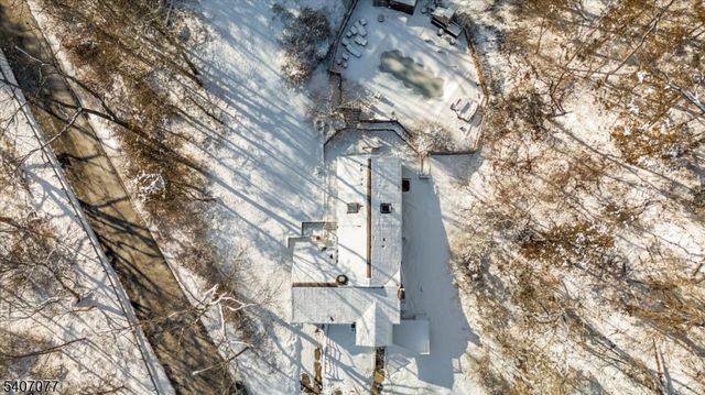 16 High St, Blairstown Twp., NJ 07825