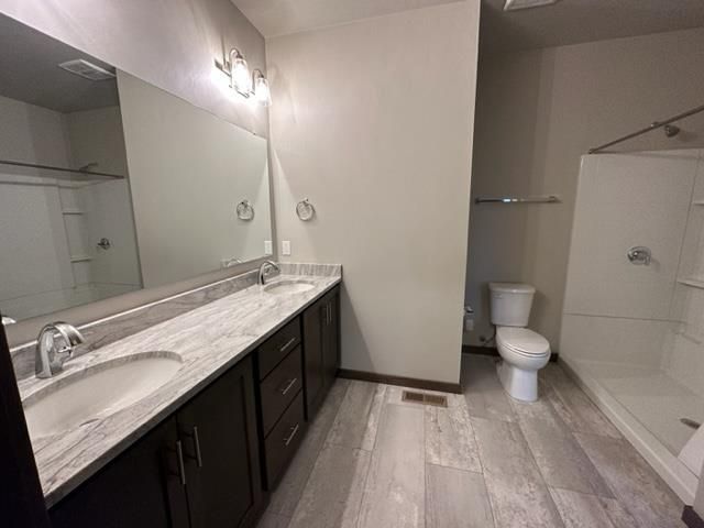 1490 BIRCH HILL LANE, Shawano, WI 54166