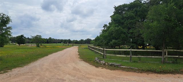 2200 Downing LN, Leander, TX 78641