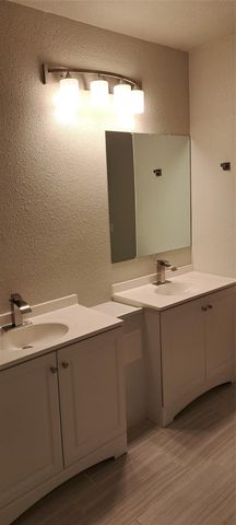 2200 Downing LN, Leander, TX 78641