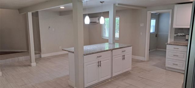 2200 Downing LN, Leander, TX 78641