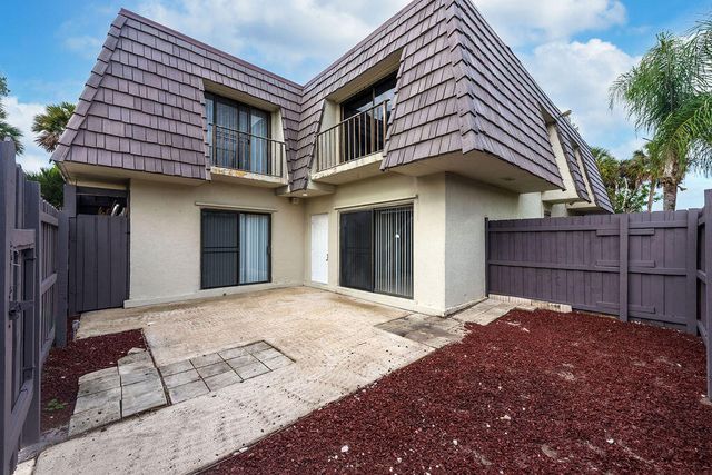 1773 N Congress Avenue, West Palm Beach, FL 33401