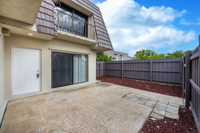 1773 N Congress Avenue, West Palm Beach, FL 33401