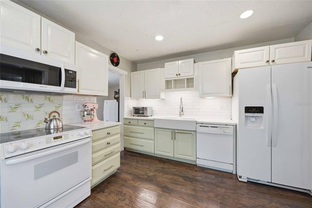 1223 12TH AVENUE W, Bradenton, FL 34205