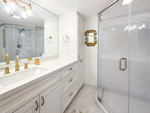 4800 Bayview Drive 303, Fort Lauderdale, FL 33308