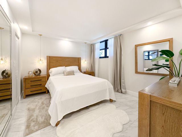 4800 Bayview Drive 303, Fort Lauderdale, FL 33308