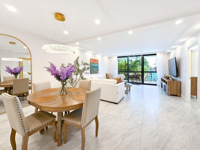 4800 Bayview Drive 303, Fort Lauderdale, FL 33308