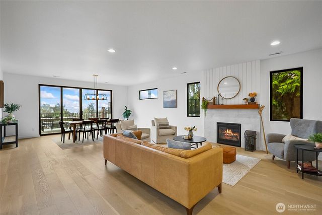 914 6th Street, Mukilteo, WA 98275