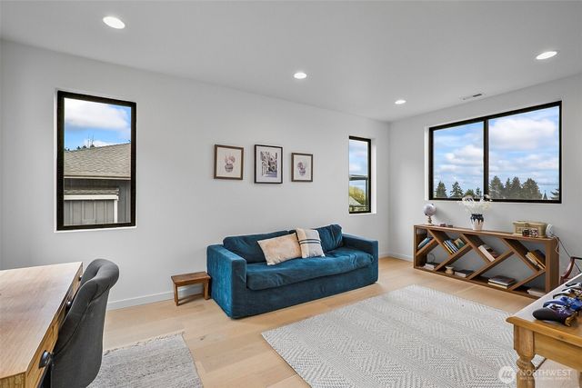 914 6th Street, Mukilteo, WA 98275
