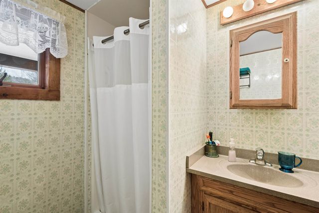 88 Happy Valley Road, Woodstock, VT 05091