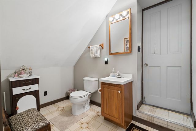 88 Happy Valley Road, Woodstock, VT 05091