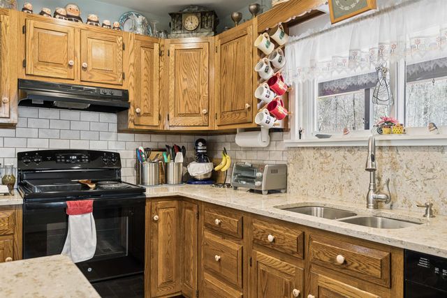 88 Happy Valley Road, Woodstock, VT 05091