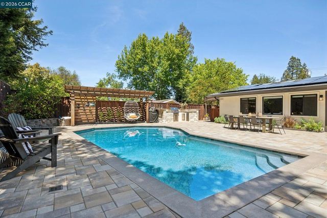 2837 Litina Ct, Alamo, CA 94507