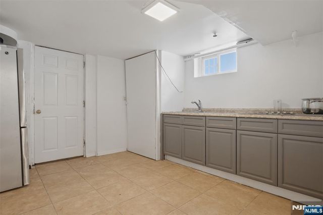 263 Genesee Avenue, Englewood, NJ 07631