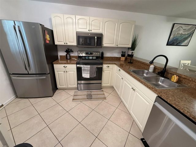 175 KINGS HIGHWAY Unit 1127, Punta Gorda, FL 33983