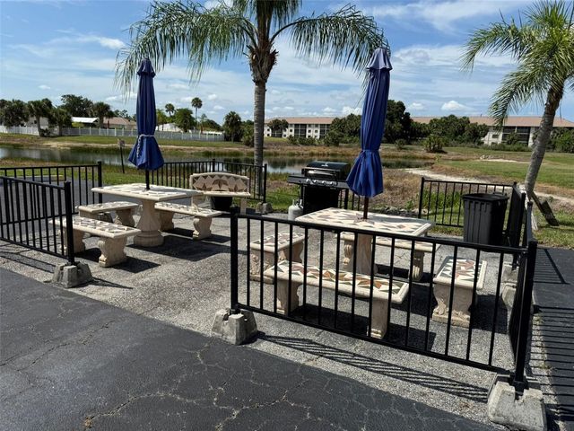 175 KINGS HIGHWAY Unit 1127, Punta Gorda, FL 33983