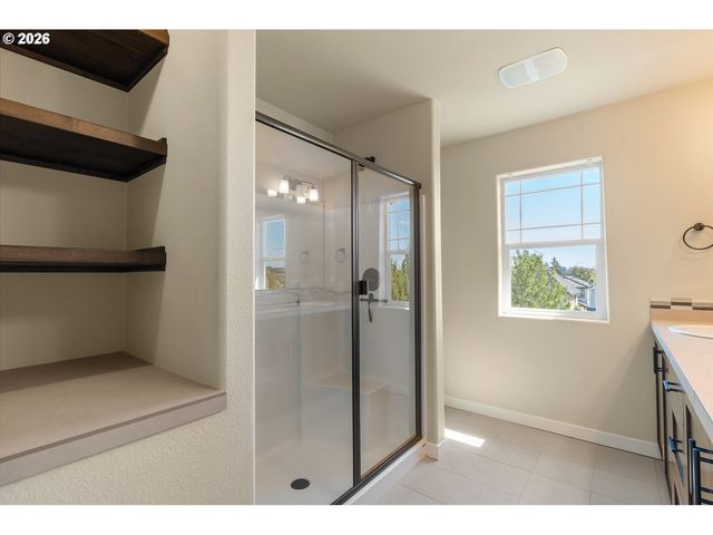 28857 Sw GENEVA Loop, Wilsonville, OR 97070
