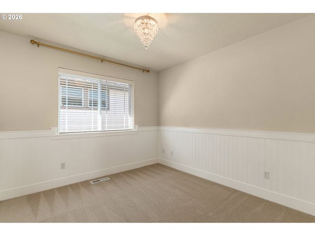 28857 Sw GENEVA Loop, Wilsonville, OR 97070
