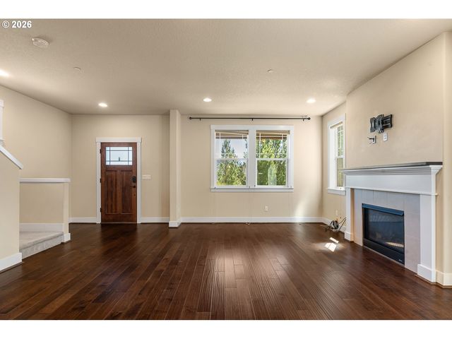 28857 Sw GENEVA Loop, Wilsonville, OR 97070