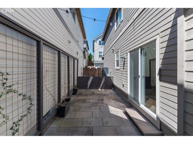 28857 Sw GENEVA Loop, Wilsonville, OR 97070