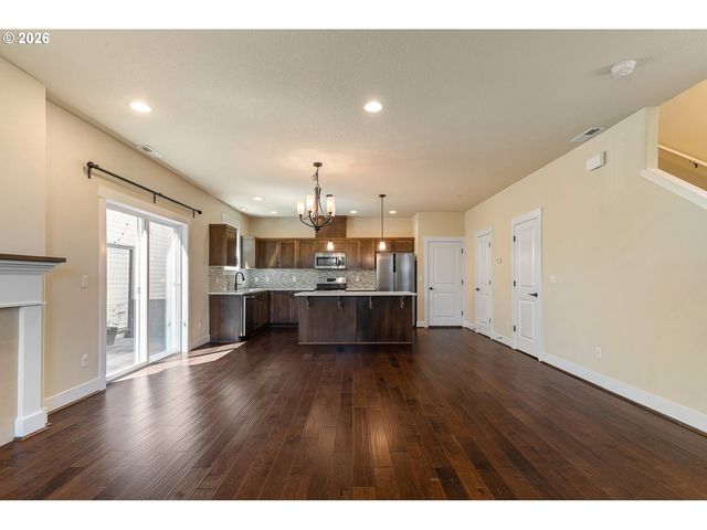 28857 Sw GENEVA Loop, Wilsonville, OR 97070