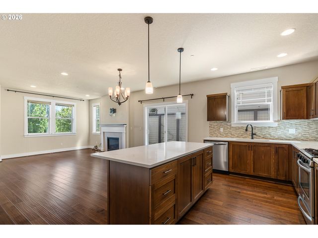 28857 Sw GENEVA Loop, Wilsonville, OR 97070