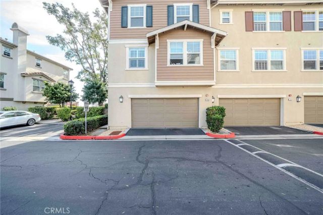 2090 Arnold, Fullerton, CA 92833