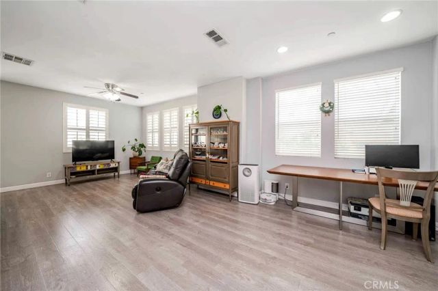 2090 Arnold, Fullerton, CA 92833