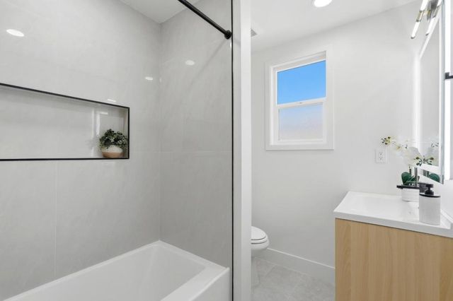 16972 Rolando Avenue, Castro Valley, CA 94546