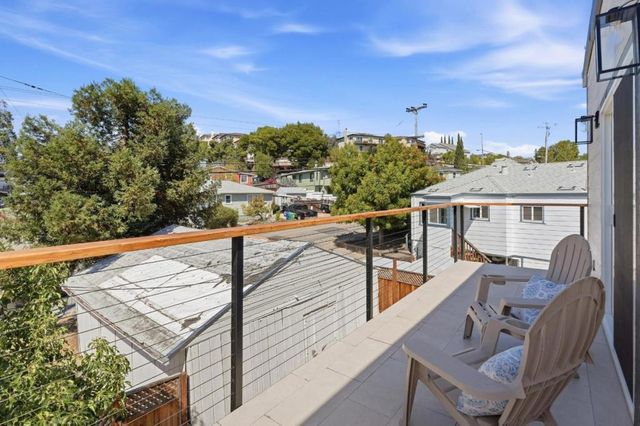 16972 Rolando Avenue, Castro Valley, CA 94546