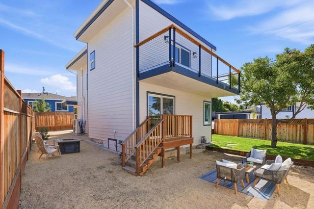 16972 Rolando Avenue, Castro Valley, CA 94546