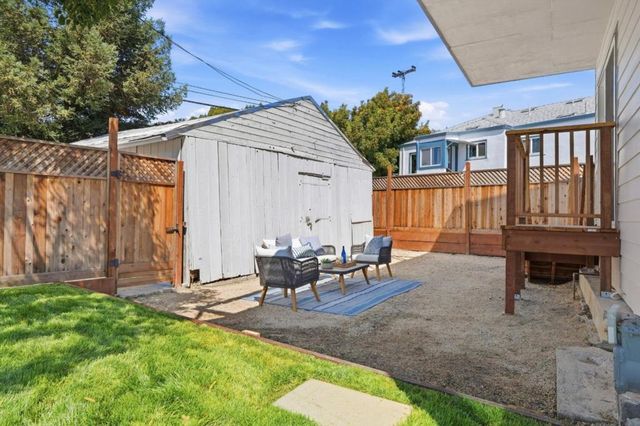 16972 Rolando Avenue, Castro Valley, CA 94546