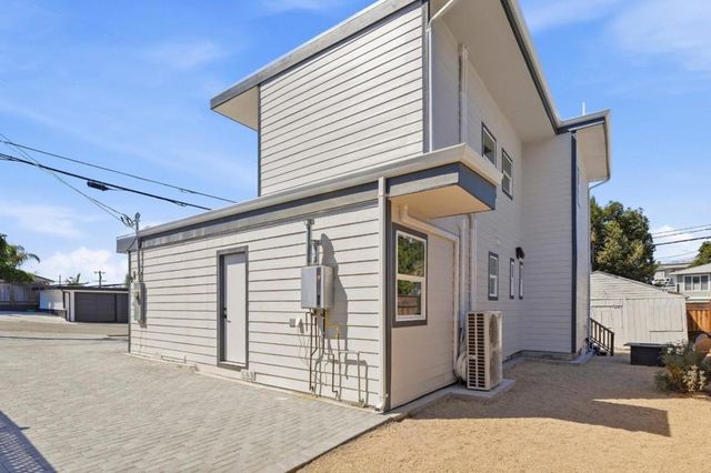 16972 Rolando Avenue, Castro Valley, CA 94546