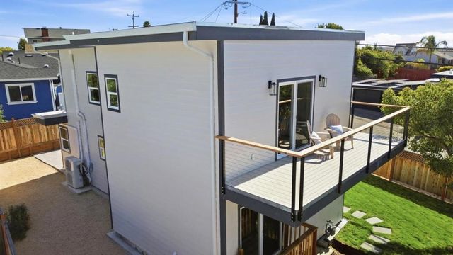 16972 Rolando Avenue, Castro Valley, CA 94546