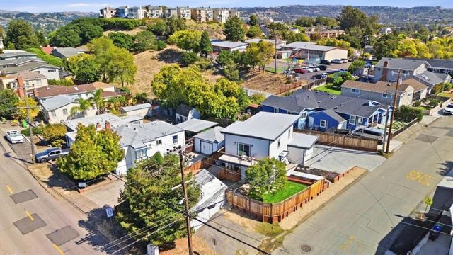 16972 Rolando Avenue, Castro Valley, CA 94546