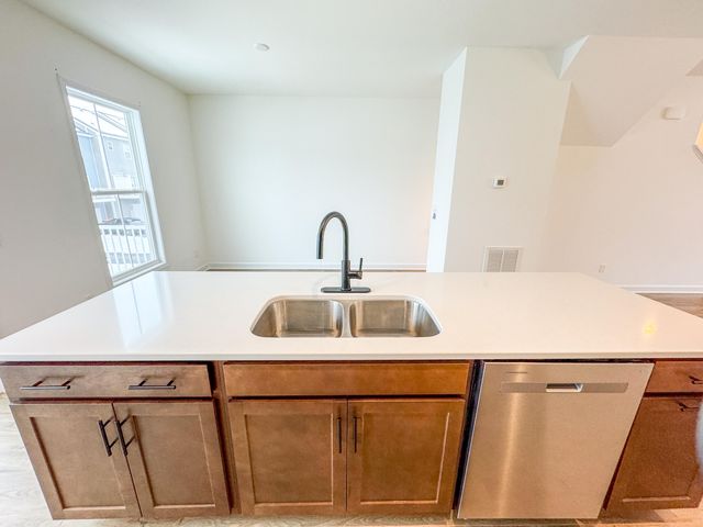 183 Broad ST, Daleville, VA 24083