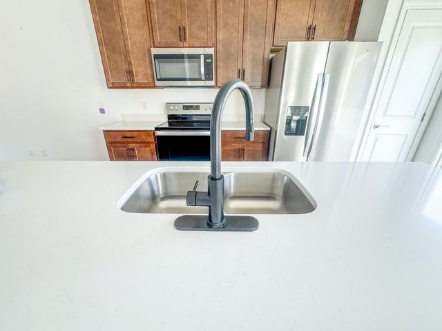 183 Broad ST, Daleville, VA 24083