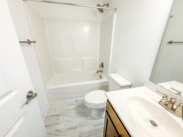 183 Broad ST, Daleville, VA 24083