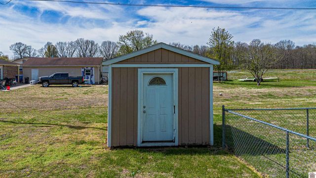550 Blankenship Rd, Ledbetter, KY 42058