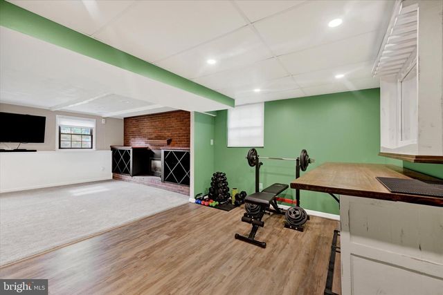 1906 SUFFOLK RD, Finksburg, MD 21048