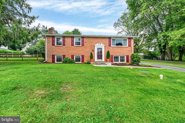 1906 SUFFOLK RD, Finksburg, MD 21048