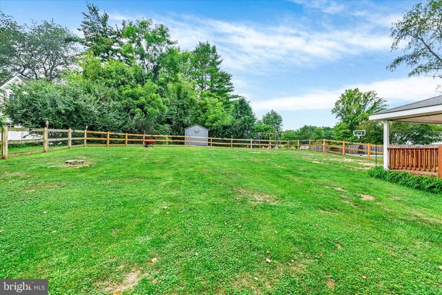 1906 SUFFOLK RD, Finksburg, MD 21048