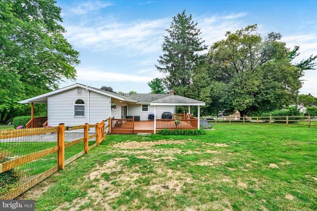 1906 SUFFOLK RD, Finksburg, MD 21048