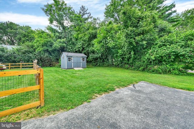 1906 SUFFOLK RD, Finksburg, MD 21048