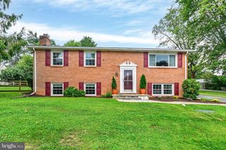 1906 SUFFOLK RD, Finksburg, MD 21048