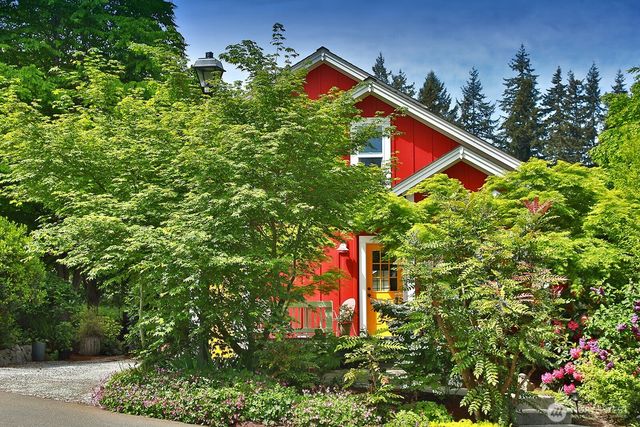 1037 Highview Street, Langley, WA 98260