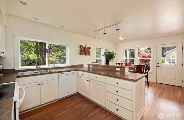 1037 Highview Street, Langley, WA 98260
